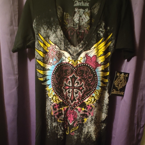 Cute women's heart, wings t-shirt - Picture 6 of 16